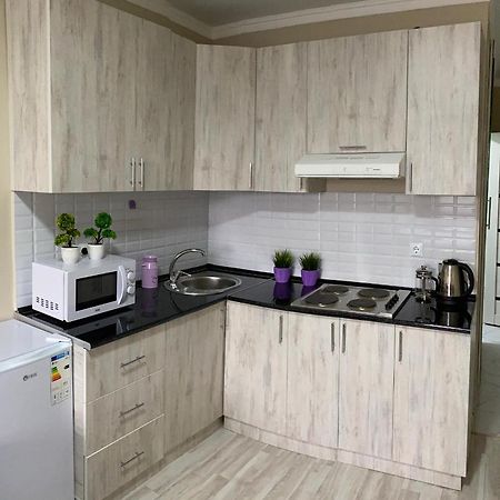 Оригинальная 1 Ком Квартира В Сердце Алматы Apartman Kültér fotó